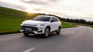 To νέο MG HS Hybrid+ ήρθε στην Ελλάδα -Πόσο κοστίζει το υβριδικό μεσαίο SUV