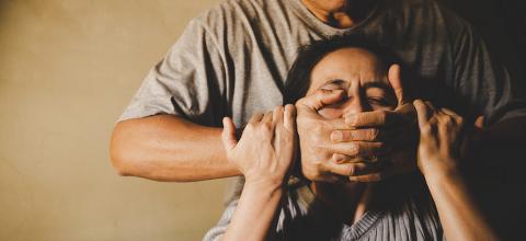 κακοποιηση