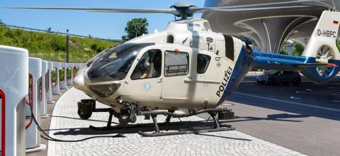 Σηκώνει ελικόπτερα η αστυνομία για να προστατεύσει τις θέσεις των σταθμών φόρτισης