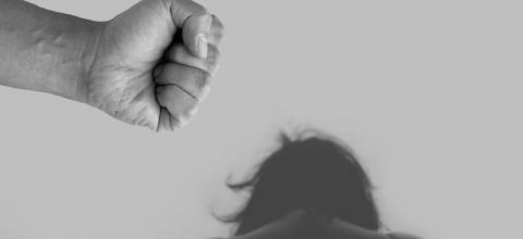  γυναίκες θύματα βίας