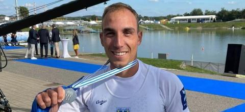 Αντώνης Παπακωνσταντίνου