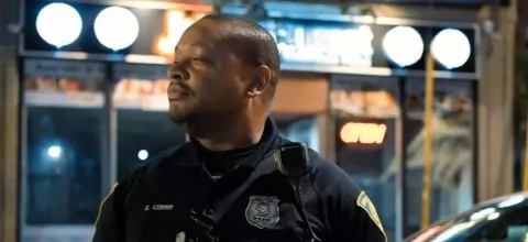 Ενέδρα θανάτου σε αστυνομικό του Κονέκτικατ - Κλήθηκε για τροχαίο και ο οδηγός άνοιξε πυρ εναντίον του 