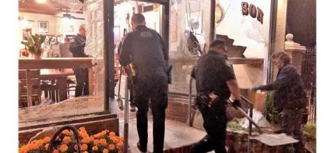 Bανδαλισμοί σε καφέ του Πόρτλαντ εξαιτίας εκδήλωσης με τίτλο "Πίνοντας καφέ με έναν αστυνομικό"