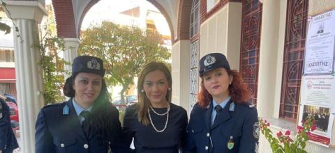 Στέλλα Μπίζιου