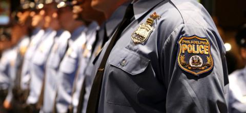 Φιλαδέλφεια: Πώς η απασχόληση περισσότερων πολιτών εντός του αστυνομικού τμήματος θα κάνει πιο αποτελεσματικούς τους αστυνομικούς