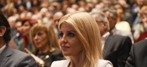 ελενα ραπτη intime