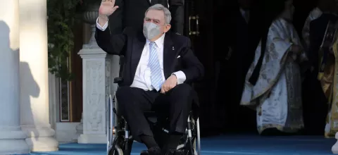 Τέως βασιλιάς Κωνσταντίνος: Επιβαρύνθηκε η υγεία του -Νοσηλεύεται στο «Υγεία»