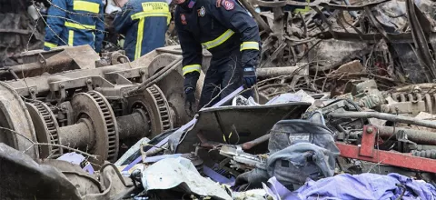 Ιατροδικαστής Λεοντάρη: Στους 57 οι νεκροί από την τραγωδία στα Τέμπη – Παίρνουμε σορούς εντελώς απανθρακωμένες