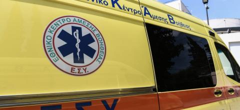 Θεσσαλονίκη: Τροχαίο με δύο κοπέλες τραυματίες τα ξημερώματα του Πάσχα στην οδό Λαγκαδά