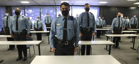 Με την εκλογή του νέου δημάρχου του Σικάγο οι αστυνομικοί αρχίζουν να φεύγουν από το σώμα σωρηδόν