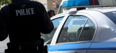 Αστυνομικοί του τμήματος Ασφαλείας Άρτας συνέλαβαν τέσσερα άτομα για κατοχή ναρκωτικών