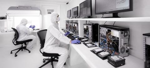 Ένα εργαστήριο ψηφιακής εγκληματολογίας σε ένα μικρό αστυνομικό τμήμα στο Οχάιο