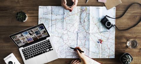 ΤΑΞΙΔΙ ΔΙΑΚΟΠΕΣ ΥΠΟΛΟΓΙΣΤΗΣ ΧΑΡΤΗΣ