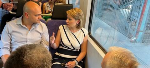  γραμμής Αεροδρόμιο-Πειραιάς 