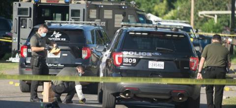 2 Louisiana Officers Wounded, Child Killed in Shooting
