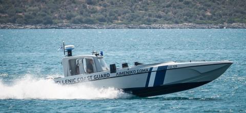 Ιστιοφόρο με 120 αλλοδαπούς εντοπίστηκε ανοιχτά της Πύλου