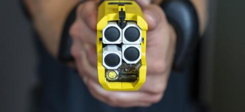Το LAPD δοκιμάζει το TASER τελευταίας γενιάς της Axon