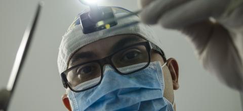 οδοντίατρος