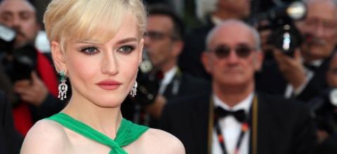 Τζούλια Γκάρνερ 