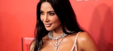 Κιμ Καρντάσιαν_αμνα
