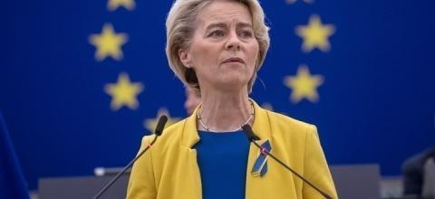 Ούρσουλα φον ντερ Λάιεν_amna