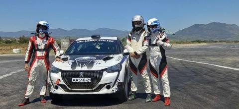 αγωνιστικό περιπολικό ΕΛ.ΑΣ.