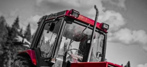 tractor_pixabay.jpg