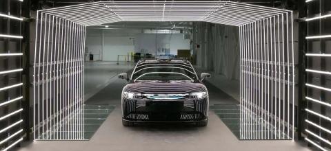 Το αυτοκίνητο της Sony βγήκε από τη γραμμή παραγωγής