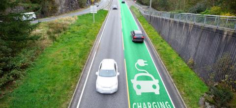 Η «πράσινη λωρίδα» ασφάλτου έρχεται στην Ελλάδα -Ποια αυτοκίνητα θα μπαίνουν σε αυτήν και γιατί