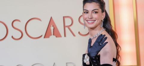 Anne Hathaway