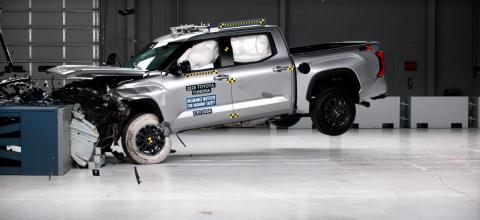 Οι δοκιμές πρόσκρουσης του IIHS στην Αμερική έχουν σώσει σχεδόν 50.000 ζωές